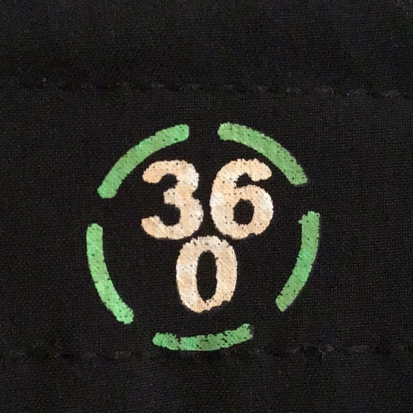 Men’s 30 Body Glove Vapor Skin Black Board Shorts - Picture 6 of 6